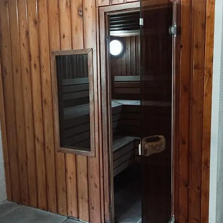 4 Personnes Avec Piscine Et Sauna - Chateau Des Magnans - - Fr-1-165b-45 * Jausiers