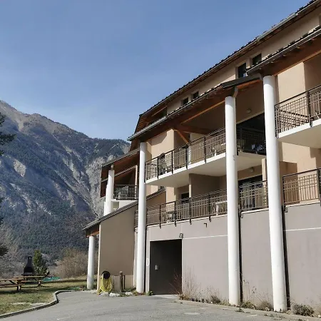 A Jausiers, Capacite 4 Pers, Terrasse Sud, Animaux Admis - Fr-1-165b-45 جوسيير