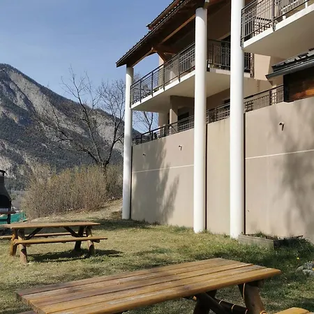 A Jausiers, Capacite 4 Pers, Terrasse Sud, Animaux Admis - Fr-1-165b-45 아파트 *